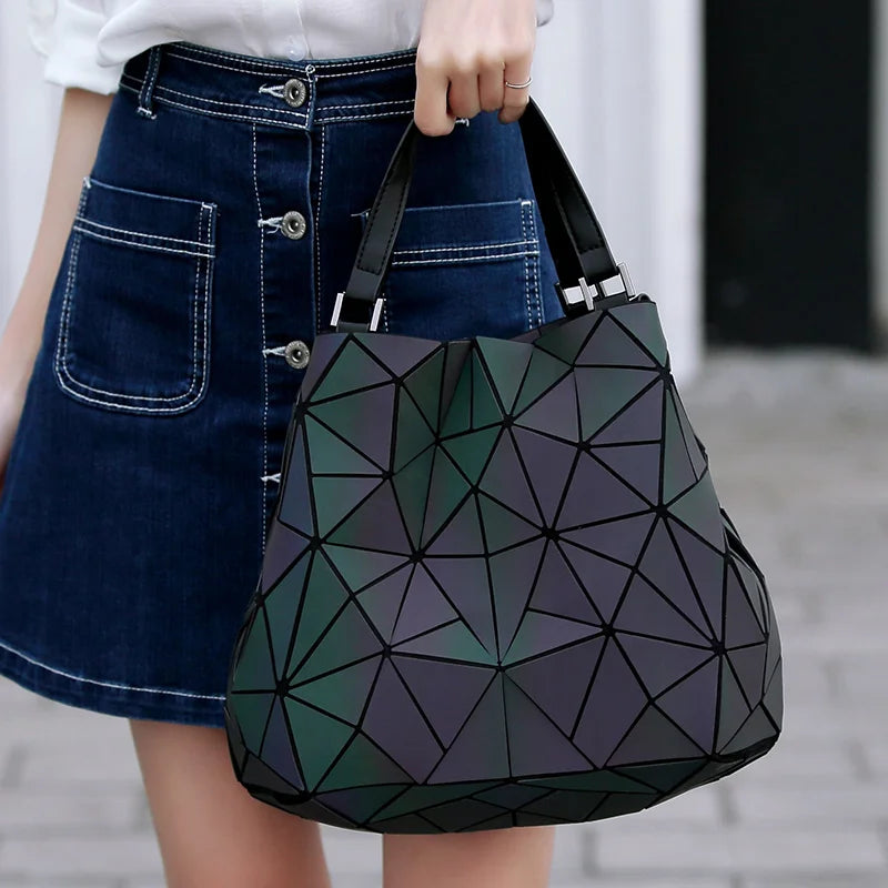 Damen leuchtende Tasche geometrische Taschen für Frauen 2024 geste ppte Umhängetaschen Laser einfach faltbare weibliche Handtaschen bolsa feminina