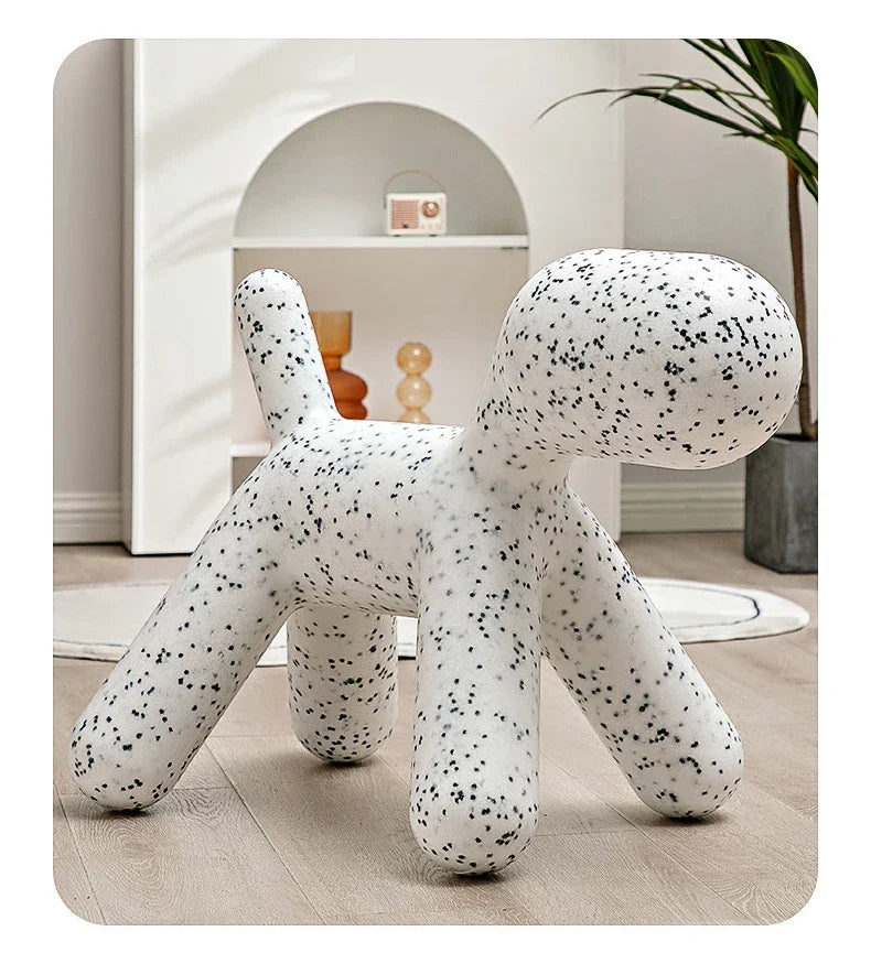 Nordische kreative Welpen Design Stuhl Kunststoff Kinder stuhl niedlichen Cartoon Kindergarten Dalmatiner Hund Tier Hocker Wohn möbel