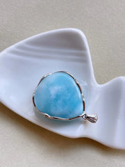 Natürlicher blauer Larimar Anhänger Frauen Männer Wasser muster 44*27*10,8mm Liebes kette von Dominia aaaaaaa