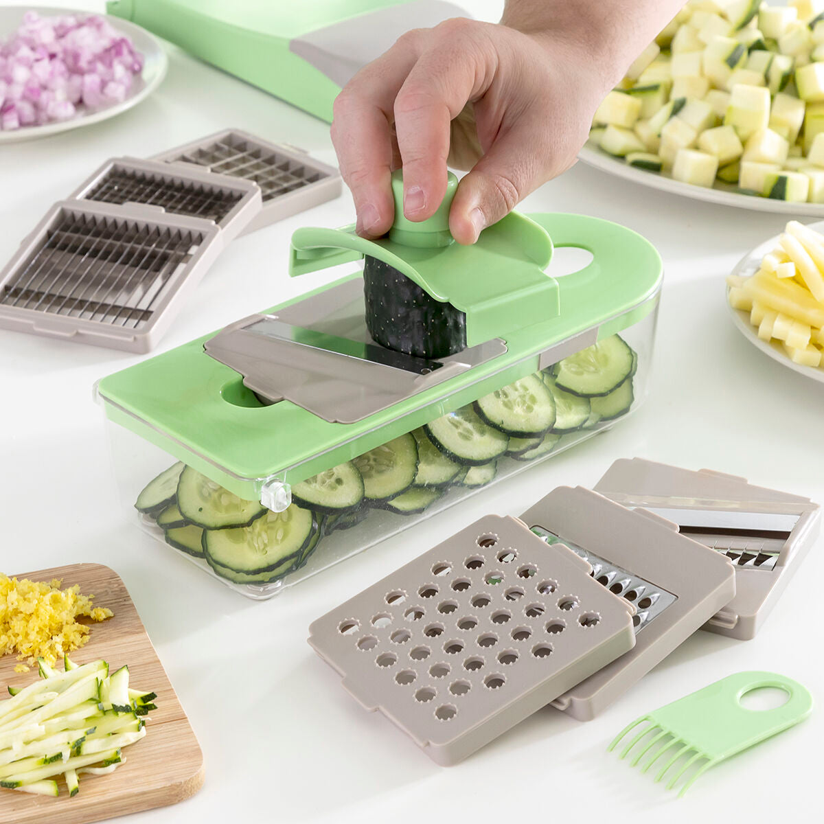 Innovagoods 7-In-1-Gemüseschneider, Reibe Und Mandoline Mit Rezepten Und Zubehör Choppie Expert Innovagoods